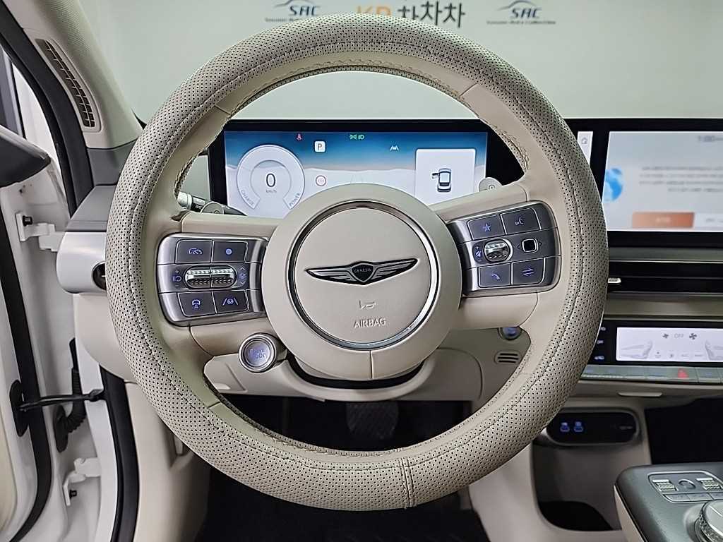 Genesis GV60 - Vista 9