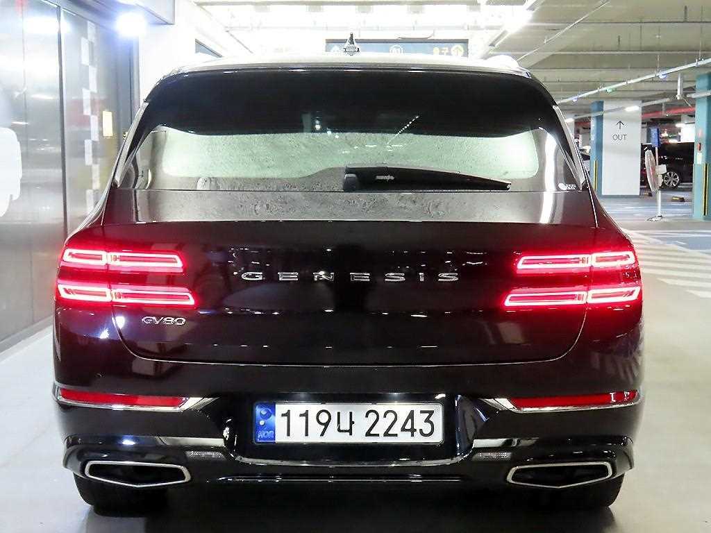 Genesis GV80 - Vista 5