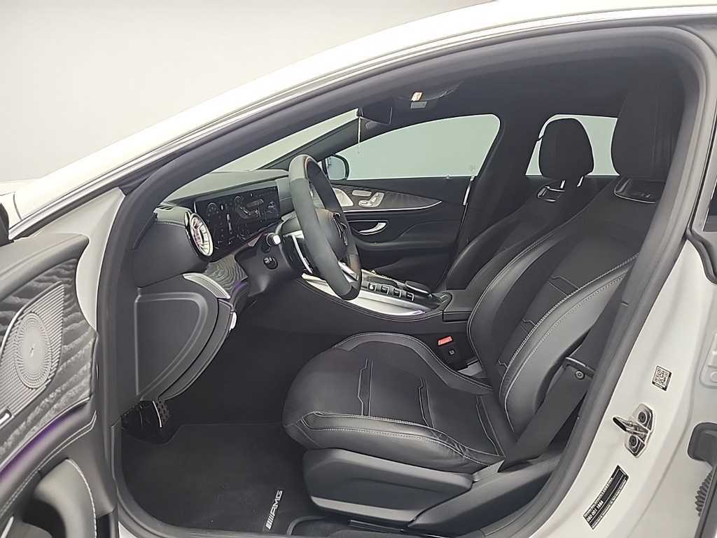 Mercedes Benz AMG GT - Vista 11