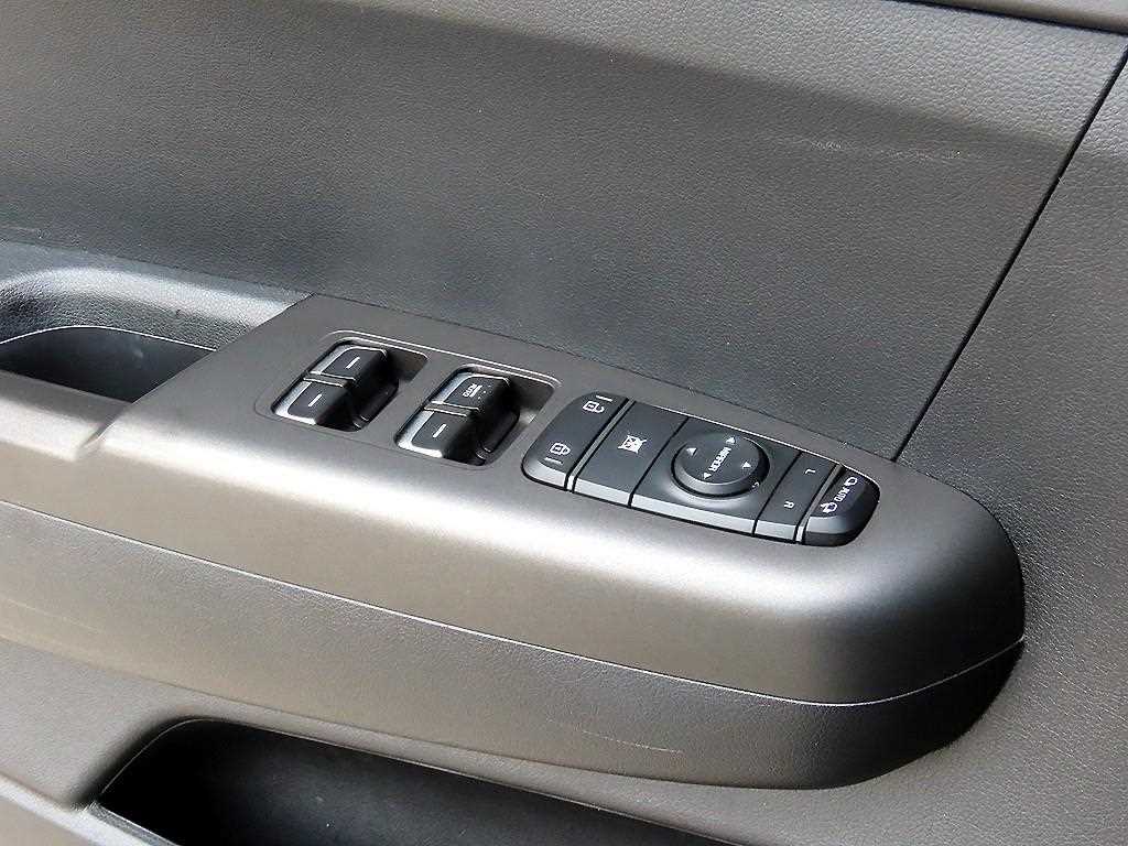 KIA Sportage - Vista 11