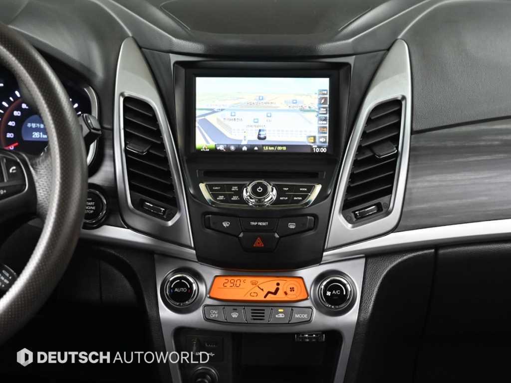 Ssangyong Korando 2015 Blanco - Importación desde Corea - HF Imports Iquique - Foto 14