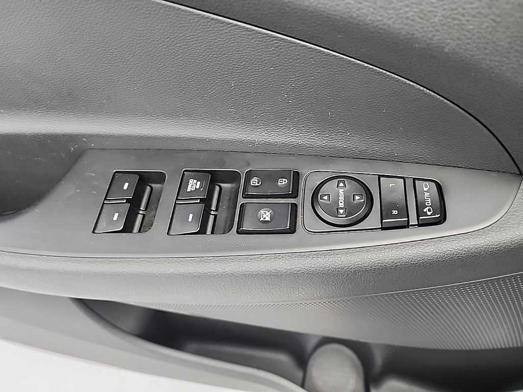 HYUNDAI Tucson 2016 Blanco - Importación desde Corea - HF Imports Iquique - Foto 16