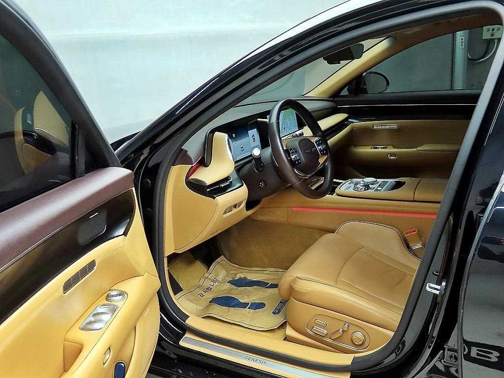 Genesis G90 - Vista 5