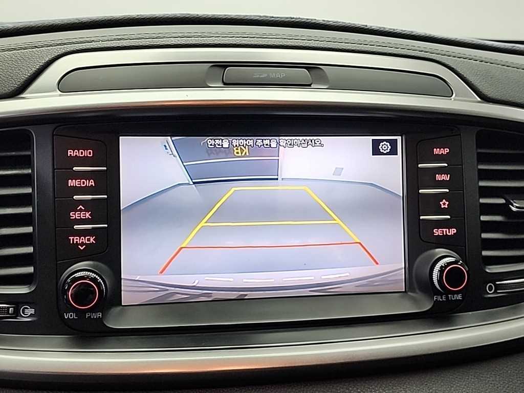 KIA Sorento 2018 Blanco - Importación desde Corea - HF Imports Iquique - Foto 16