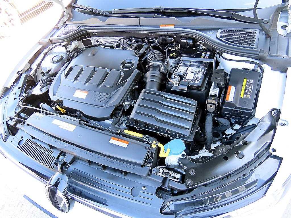 Volkswagen Golf 2024 Blanco - Importación desde Corea - HF Imports Iquique - Foto 19