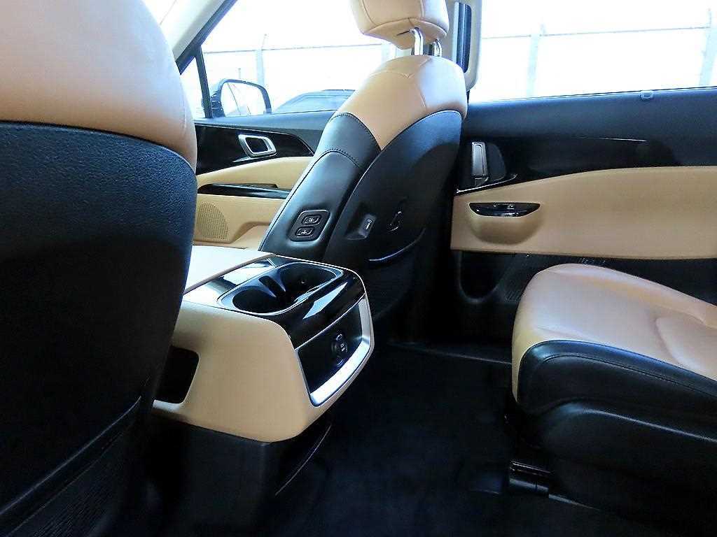 KIA Carnival 2022 Negro - Importación desde Corea - HF Imports Iquique - Foto 15