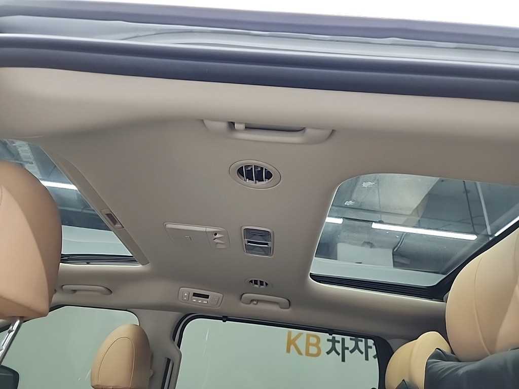 KIA Carnival 2023 Blanco - Importación desde Corea - HF Imports Iquique - Foto 15