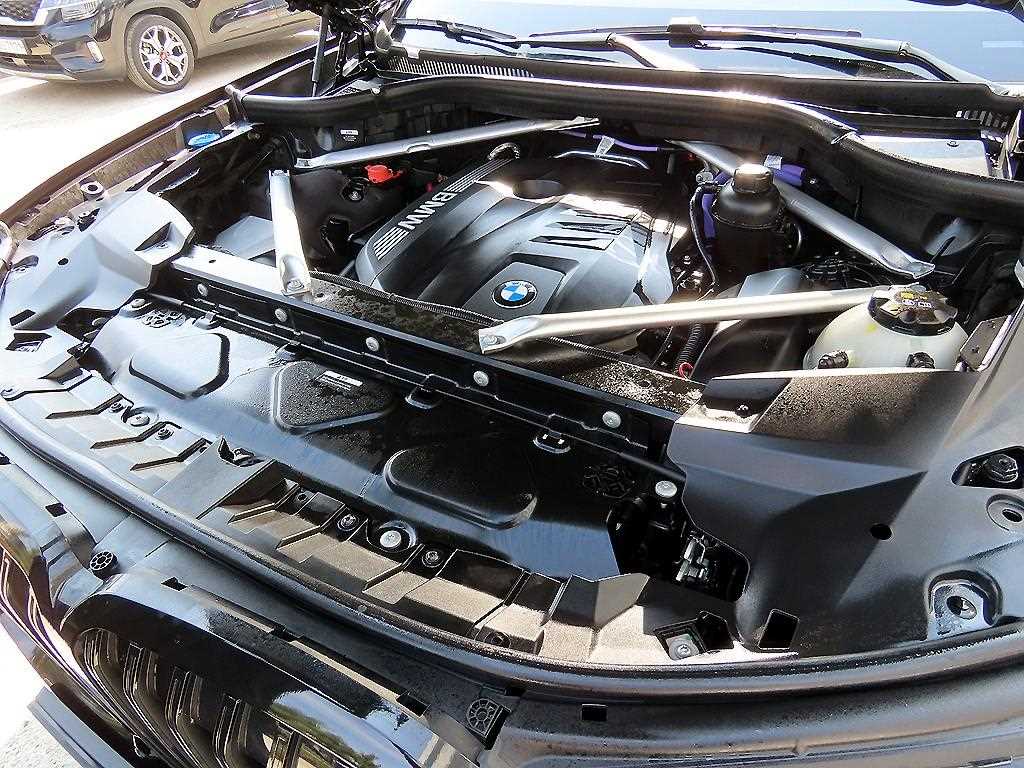 BMW X7 2025 Negro - Importación desde Corea - HF Imports Iquique - Foto 19