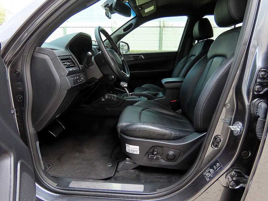 Ssangyong Rexton - Vista 5