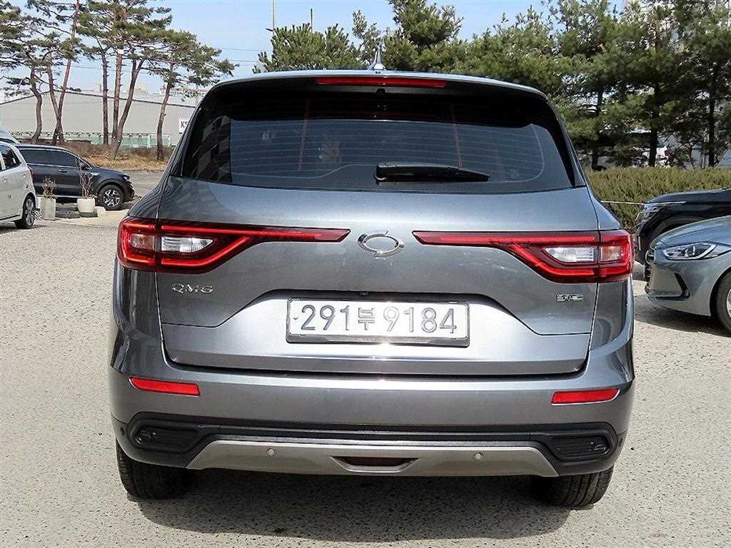 SAMSUNG QM6 - Vista 4