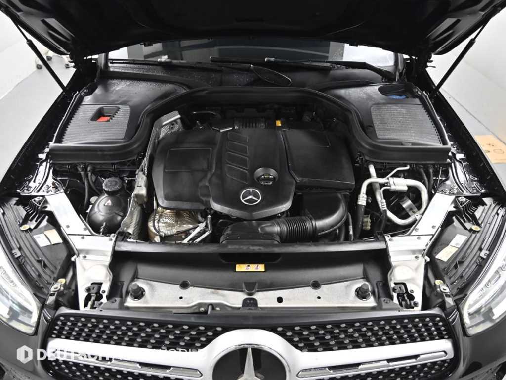 Mercedes Benz GLC Class - Vista 6