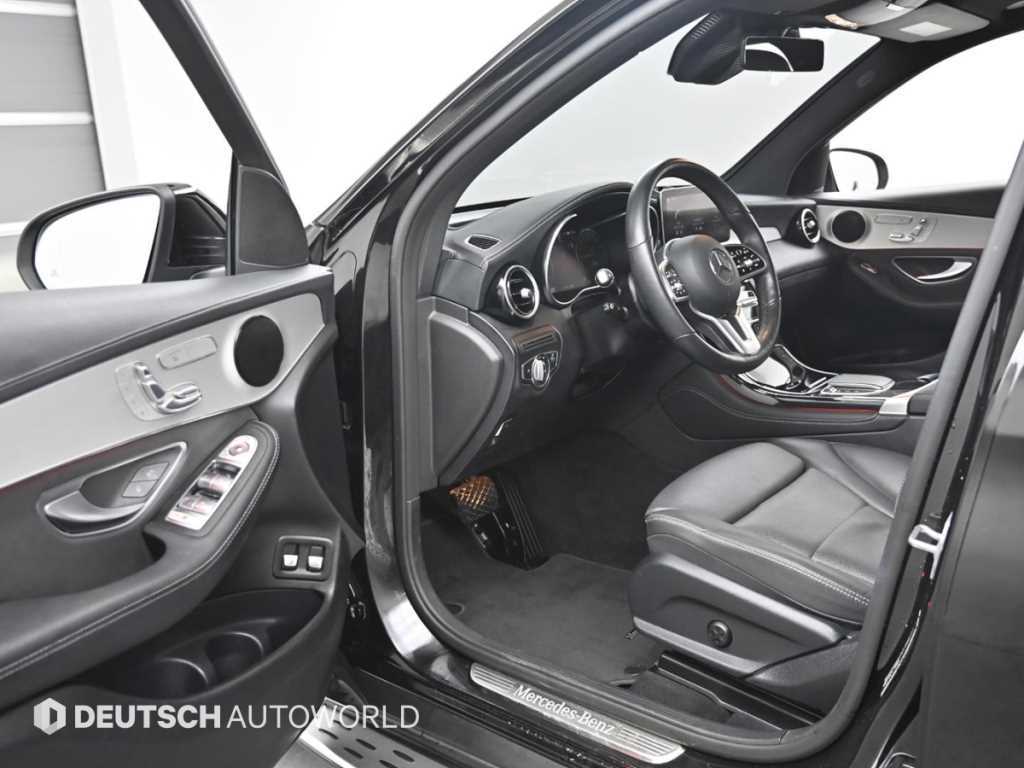 Mercedes Benz GLC Class - Vista 11