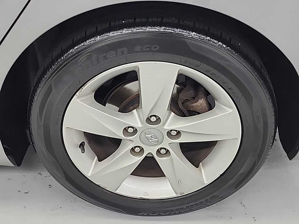 HYUNDAI Avante 2012 Gris - Importación desde Corea - HF Imports Iquique - Foto 20