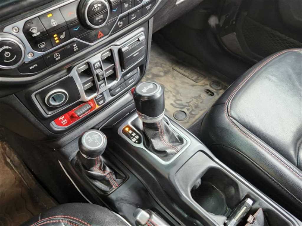 Jeep Wrangler - Vista 11