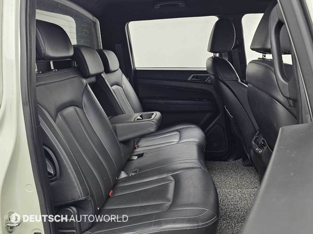 Ssangyong Rexton - Vista 12