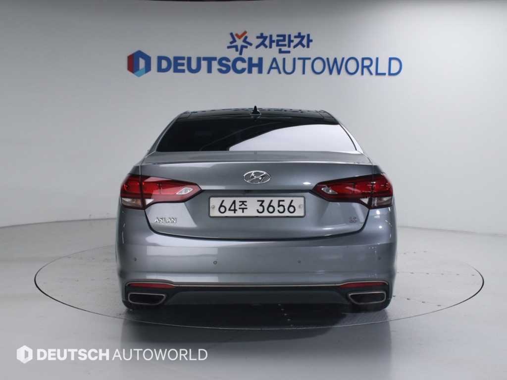 HYUNDAI Aslan - Vista 4