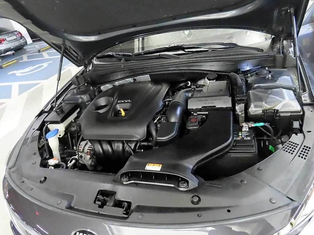 KIA K5 2019 Gris - Importación desde Corea - HF Imports Iquique - Foto 18