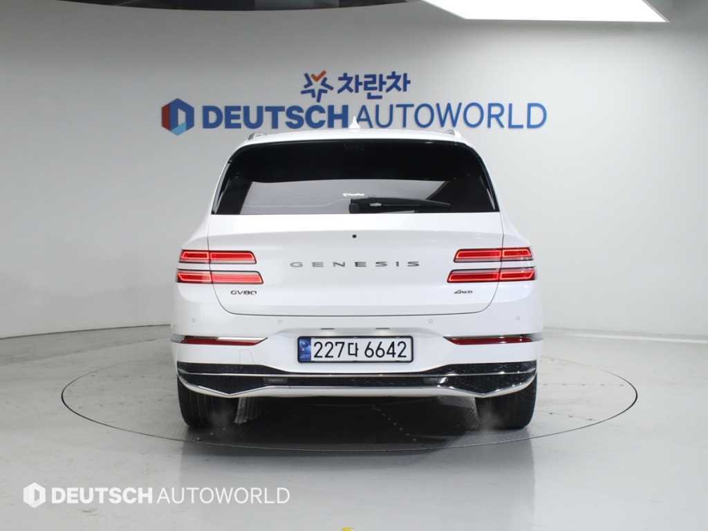 Genesis GV80 - Vista 4