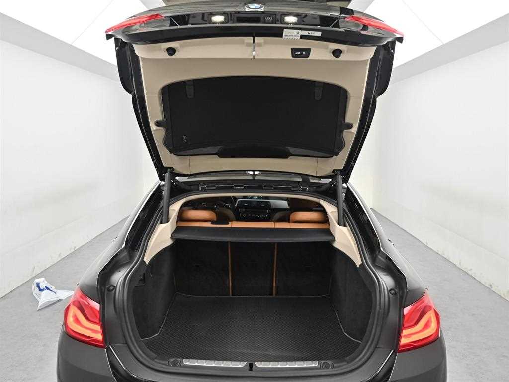 BMW 4 Series 2018 Negro - Importación desde Corea - HF Imports Iquique - Foto 19