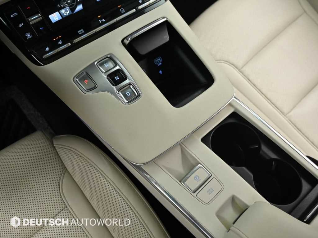 HYUNDAI Grandeur - Vista 9