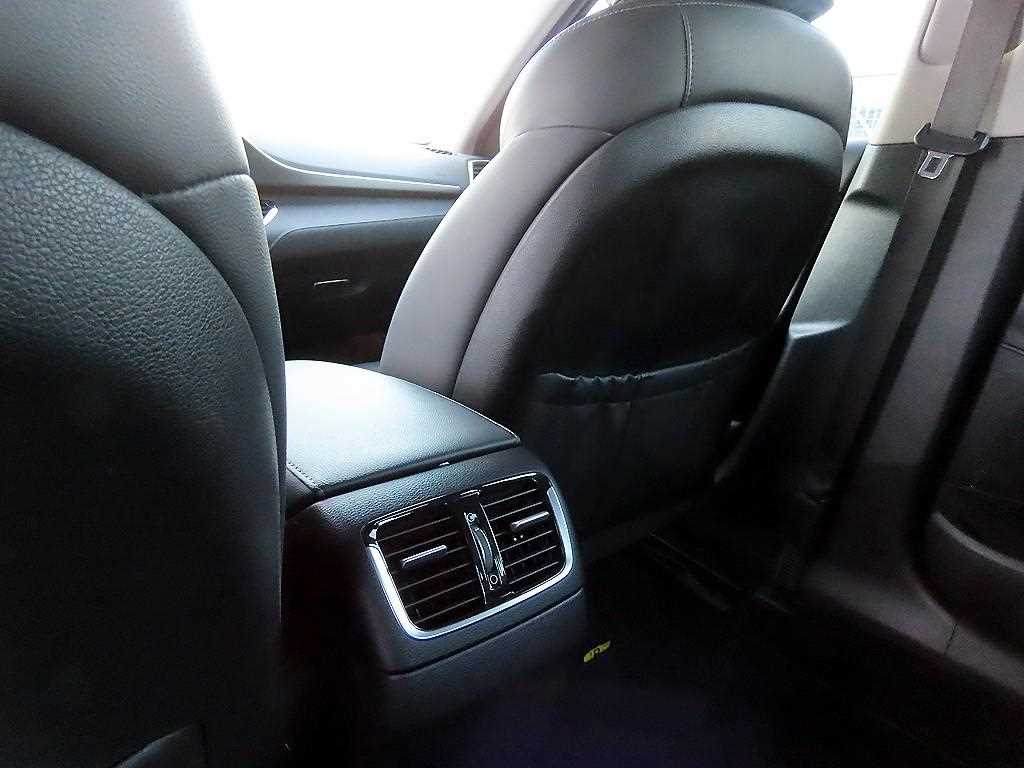 HYUNDAI Grandeur 2017 Plateado - Importación desde Corea - HF Imports Iquique - Foto 18