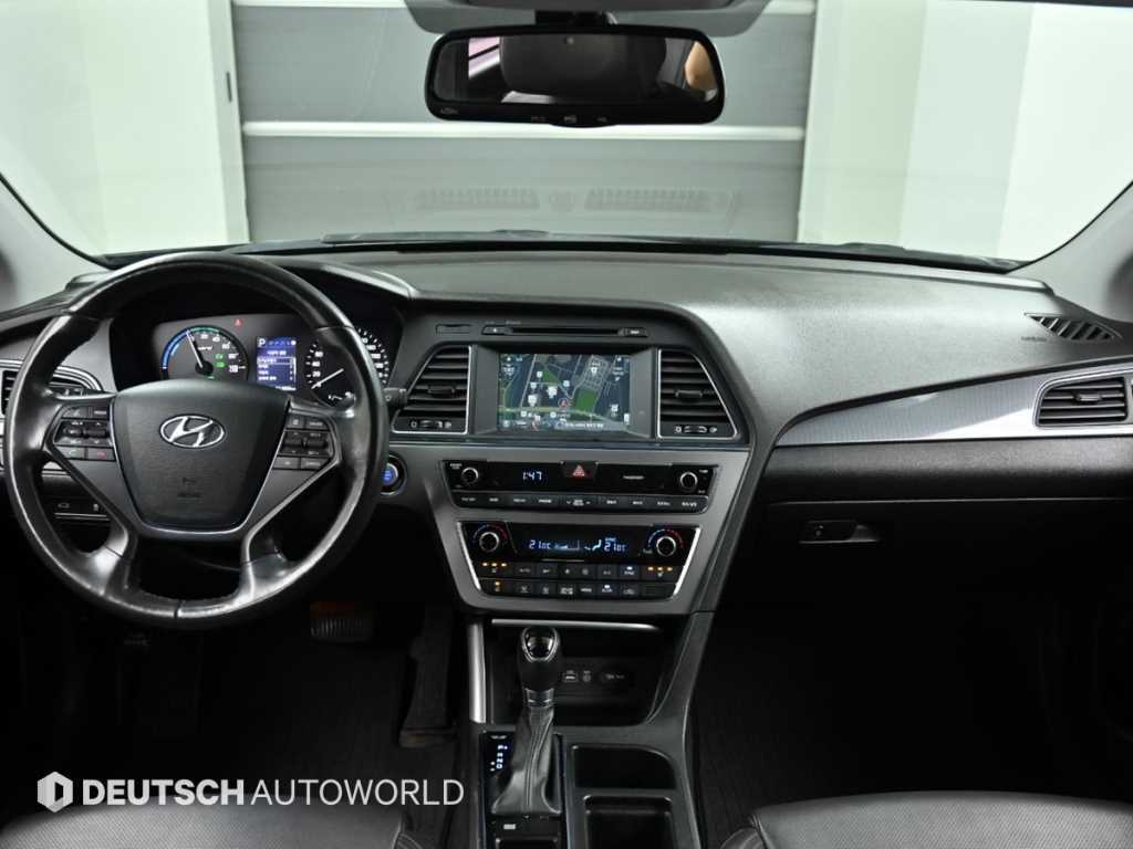 HYUNDAI Sonata - Vista 7