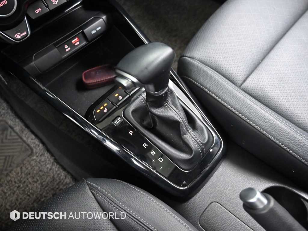 KIA Stonic - Vista 9