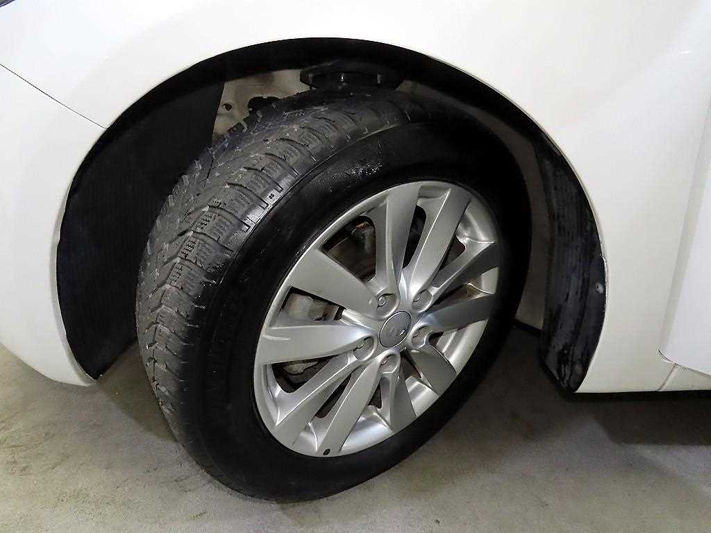 KIA K3 2015 Blanco - Importación desde Corea - HF Imports Iquique - Foto 17