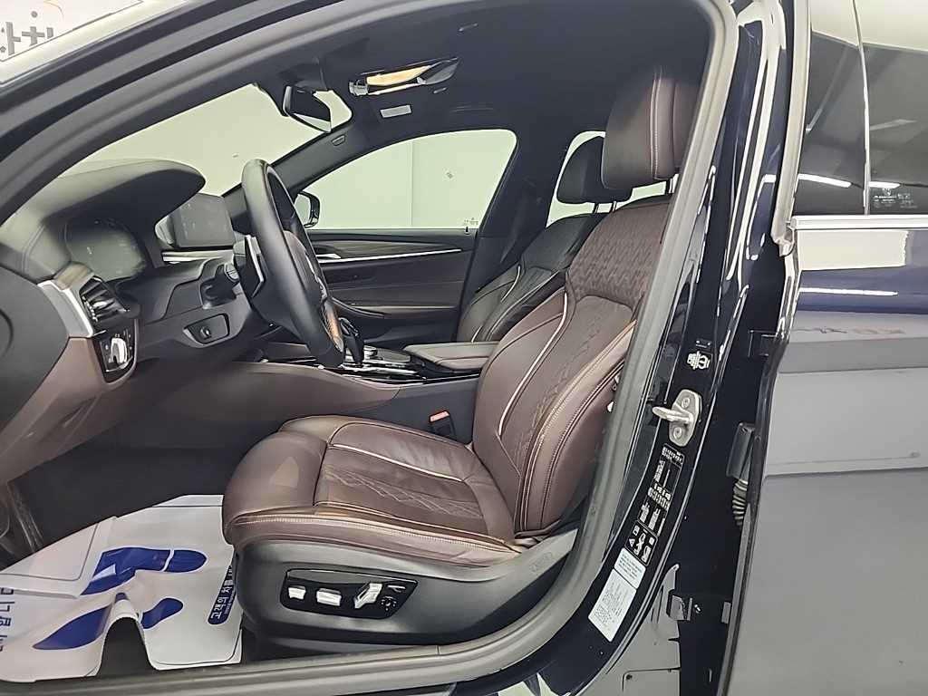 BMW 5 Series - Vista 11