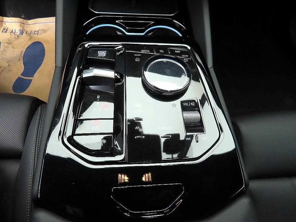 BMW 5 Series - Vista 10