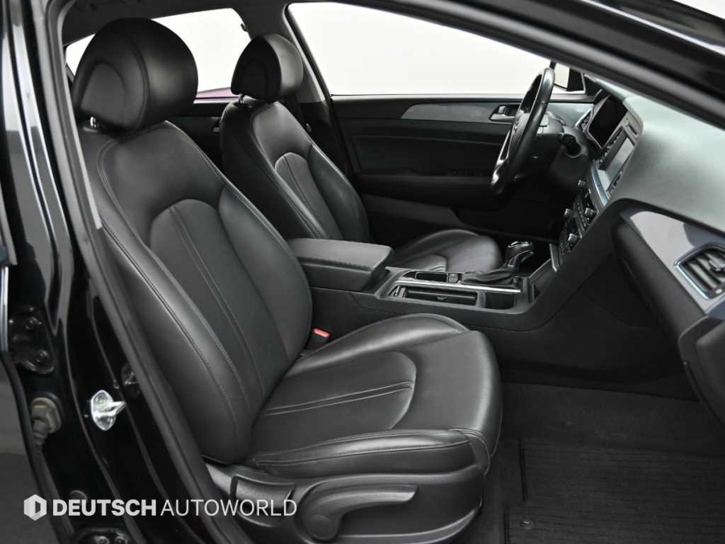 HYUNDAI Sonata - Vista 10