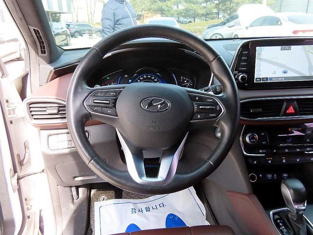 HYUNDAI Santa Fe - Vista 8