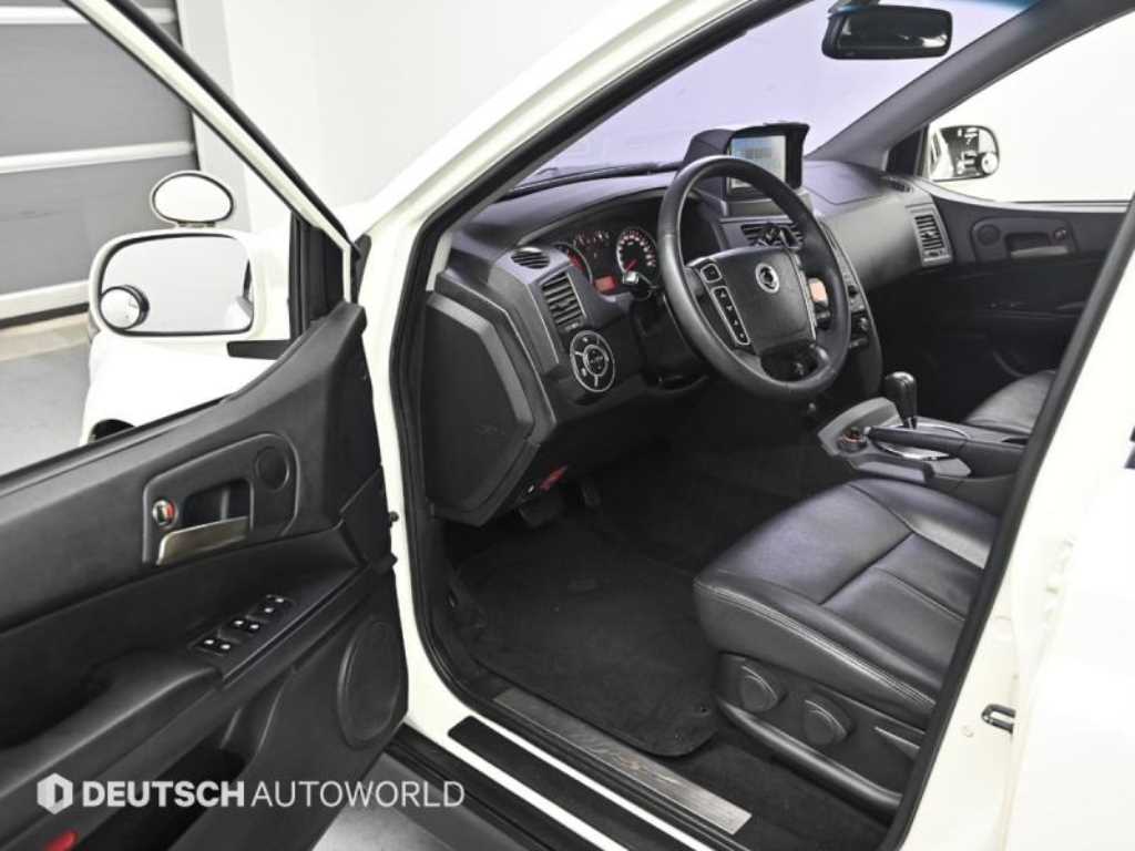 Ssangyong Korando - Vista 11