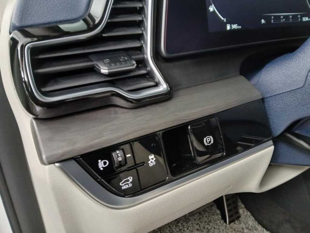 KIA Sportage - Vista 11