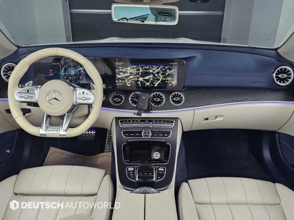 Mercedes Benz E class - Vista 8