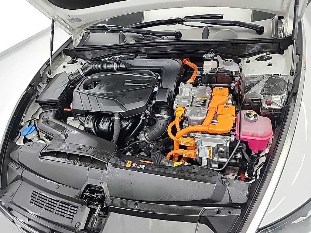 HYUNDAI Sonata - Vista 6