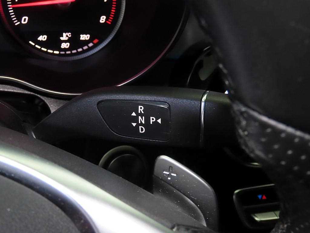 Mercedes Benz C Class 2017 Blanco - Importación desde Corea - HF Imports Iquique - Foto 16