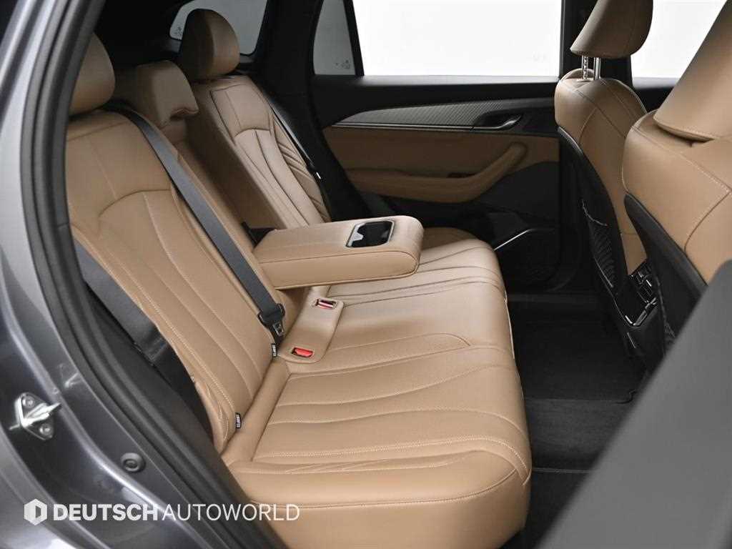 SAMSUNG Grand Koleos - Vista 12