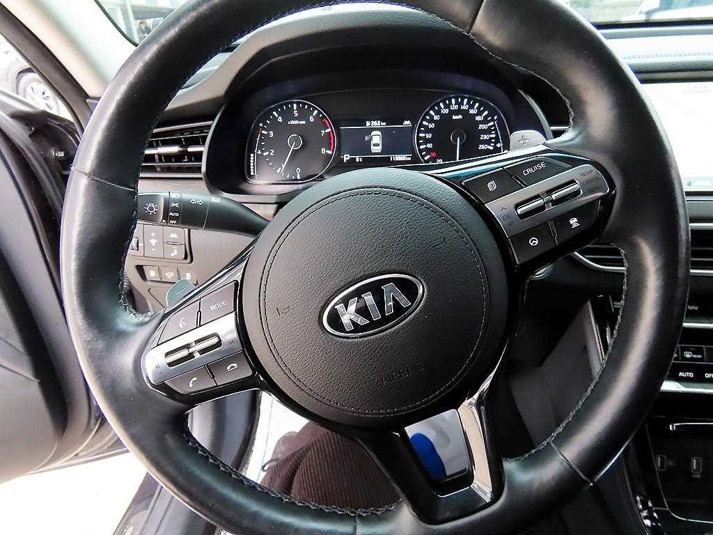 KIA K7 - Vista 8