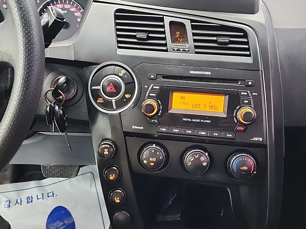 Ssangyong Korando - Vista 10