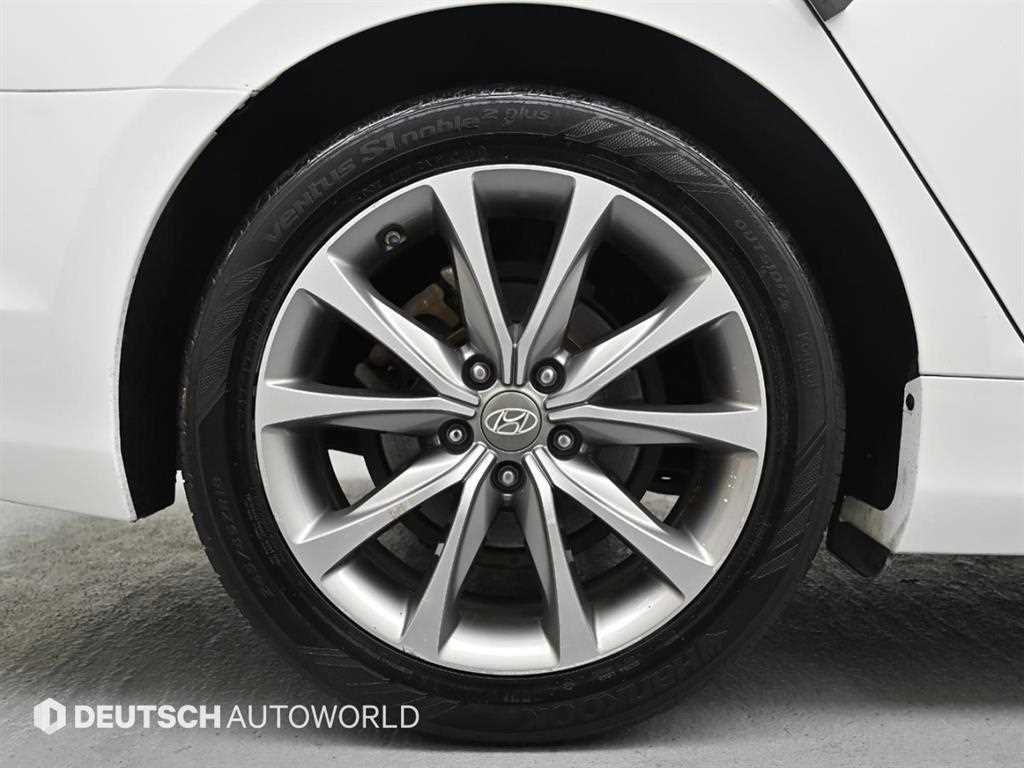 HYUNDAI Grandeur - Vista 5