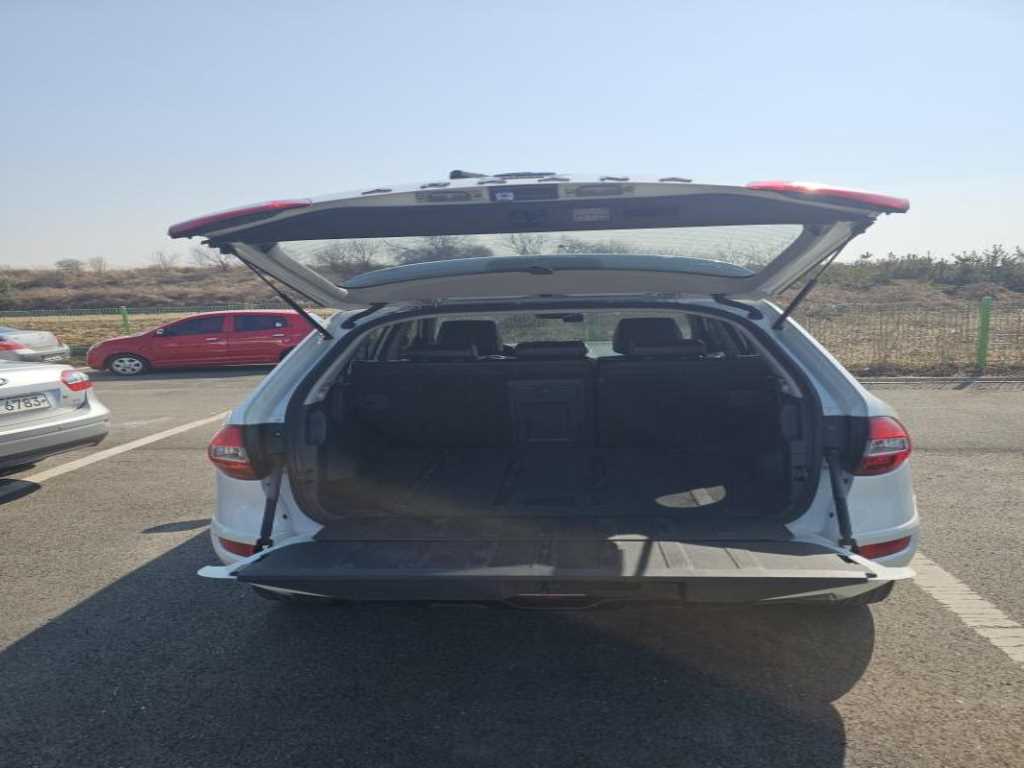 SAMSUNG QM5 - Vista 5