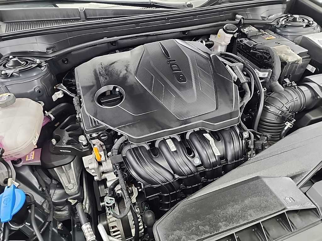 HYUNDAI Grandeur - Vista 6