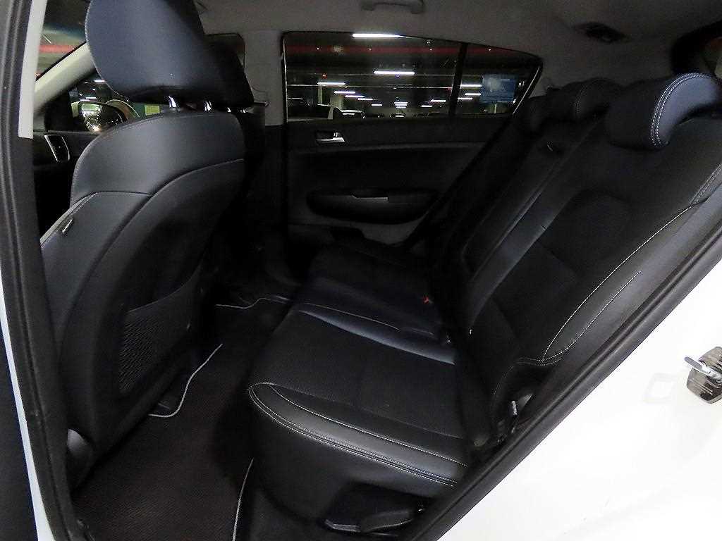 KIA Sportage - Vista 7