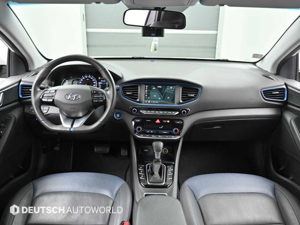 HYUNDAI Ioniq - Vista 6