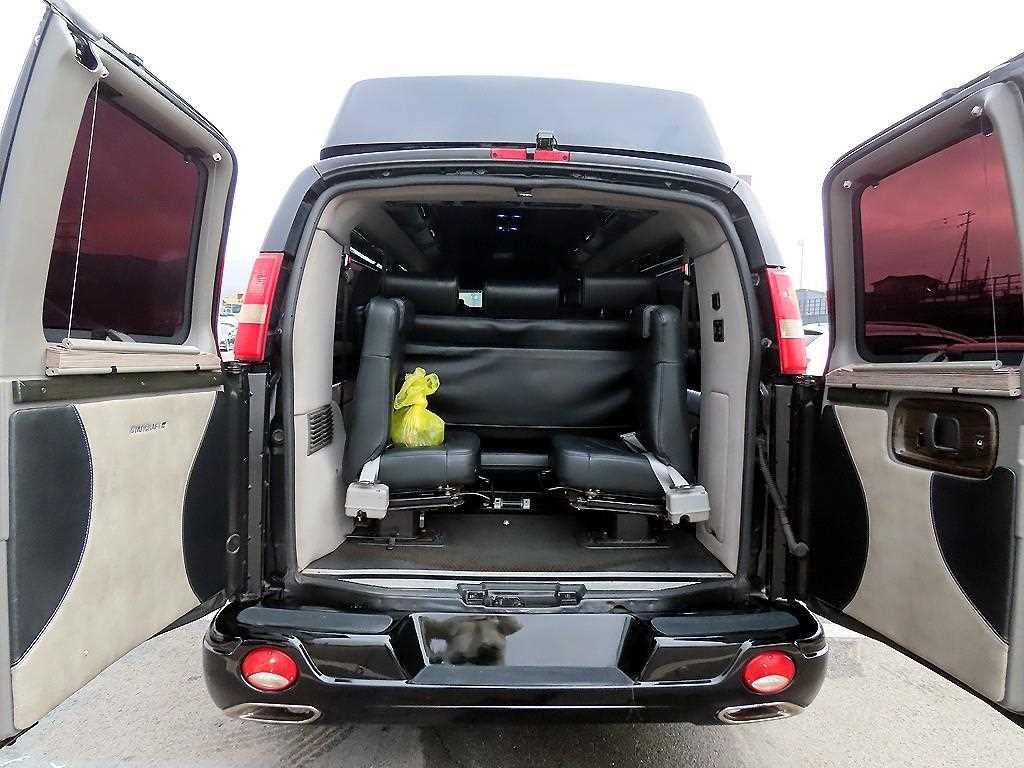 Chevrolet Express van - Vista 4