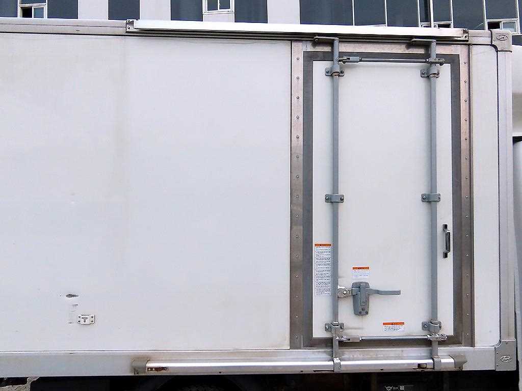 Small Truck Freezer Box(High Deck) - Vista 5