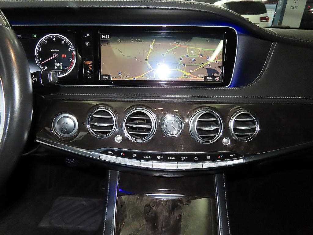 Mercedes Benz S Class - Vista 11