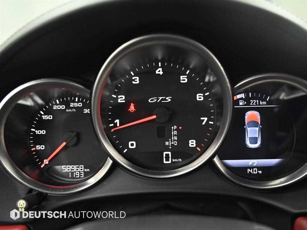 Porsche 718 - Vista 7