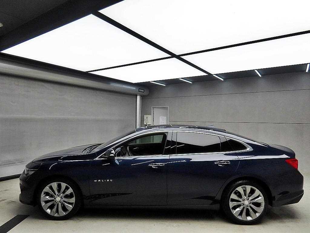 Chevrolet Malibu - Vista 4